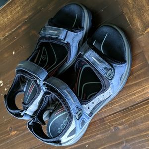 ECCO women's blue black and gray off-road sandals Velcro straps size 9.5/40